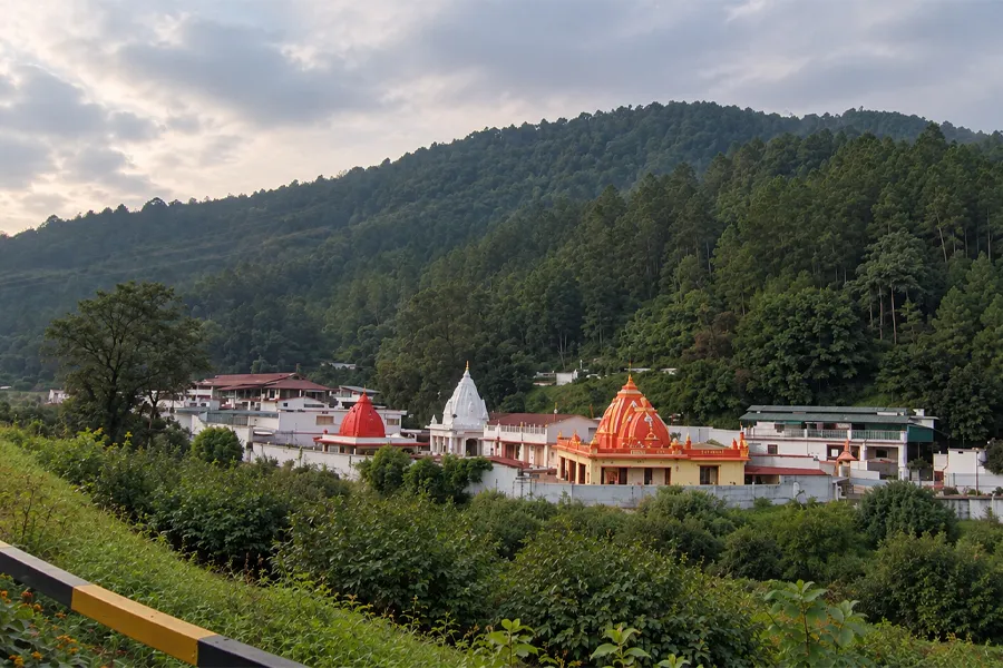 Kathgodam to Kainchi Dham hill route in Uttarakhand